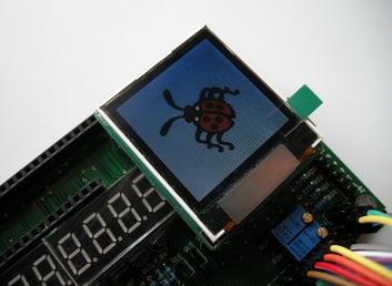 TFT彩屏實際肉眼觀察效果很漂亮，就看我們看到手機屏幕一樣