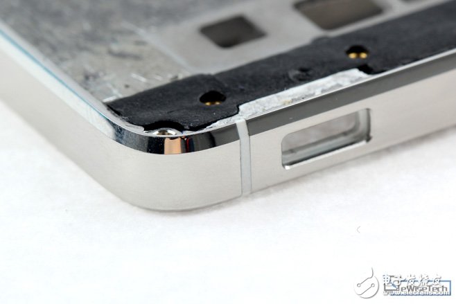 小米4拆解：淡化配置，強調(diào)工藝