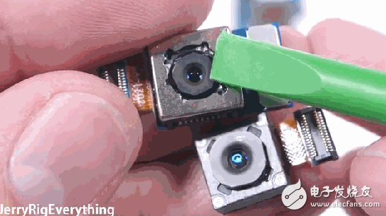 LG G6拆解：細(xì)節(jié)處理細(xì)心 銅管散熱是偉大設(shè)計(jì)！