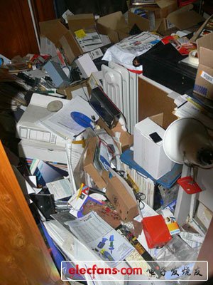 現(xiàn)在我不太確定了…地震過去好幾個(gè)月了，而我還在到處尋找貼片元件