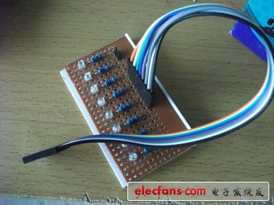 自己做了個(gè)單片機(jī)最小系統(tǒng)