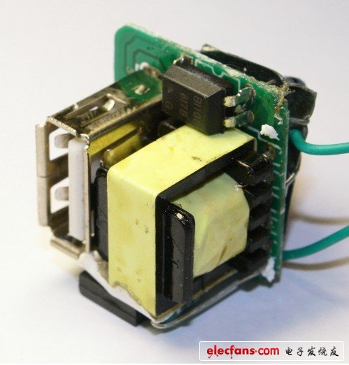 遠離不知名廠家制造的低價AC適配器，花多點錢去買個大品牌產(chǎn)品