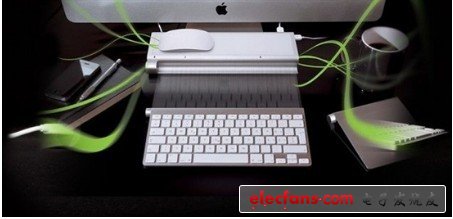 蘋果產(chǎn)品如工藝品般精致，不乏創(chuàng)意又充滿藝術(shù)氣息，把冰冷粗糙的新技術(shù)跟產(chǎn)品完美糅合一起是蘋果最為擅長的地方