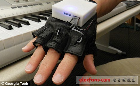 無線電音樂手套由佐治亞理工學(xué)院的研究人員與Shepherd中心的研究者合作研制。