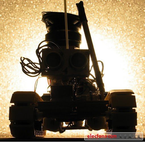 我認為最大的優(yōu)點就是快速裝好了這機器人。不過我覺得最好是先畫好圖，那樣的話會更漂亮些