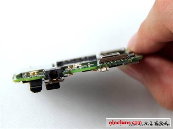 699買點(diǎn)啥？拆開(kāi)北斗小辣椒看看