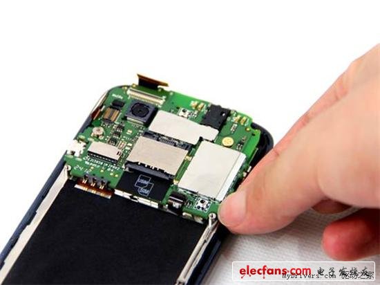 699買點(diǎn)啥？拆開(kāi)北斗小辣椒看看