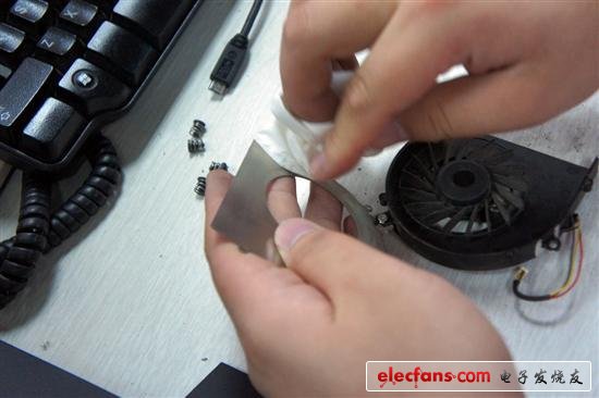 3年老本處女拆!聯(lián)想G450清灰詳細(xì)教程