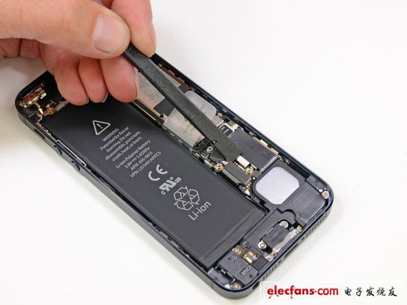 像往常一樣，我們會(huì)先從電池開始著手