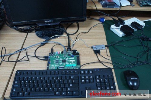 Zedboard的運(yùn)行平臺(tái)視頻輸出就直接用HDMI接口