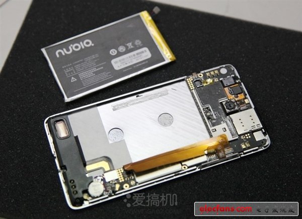 真值3456？拆開(kāi)nubia Z5一探究竟
