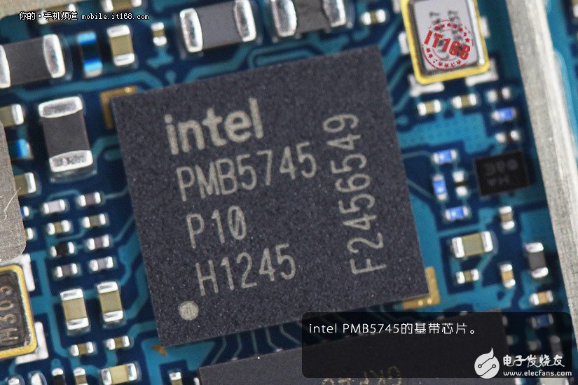 三星Galaxy S4真機(jī)拆解