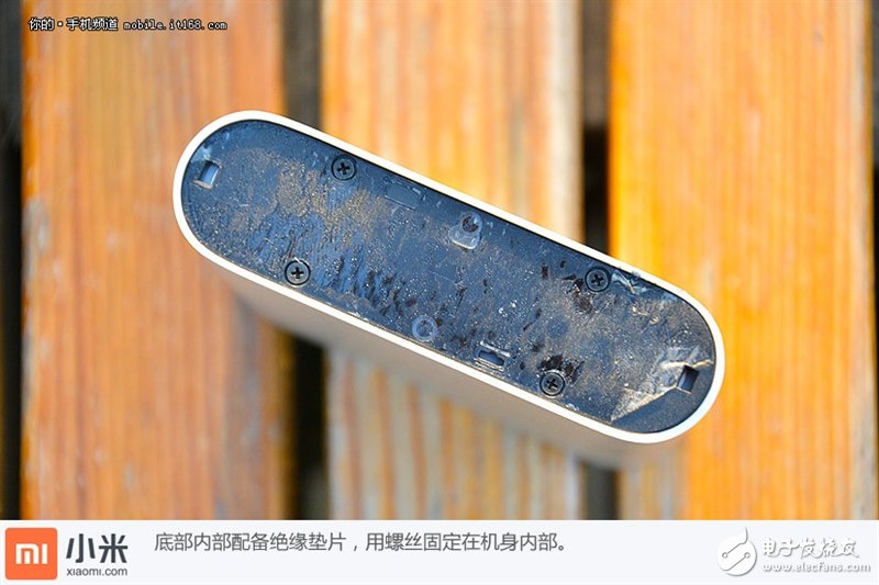 10400mAh只賣69？小米移動(dòng)電源拆解
