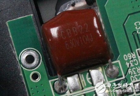 無線充電產(chǎn)品拆解