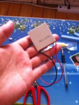 不愁沒冰箱！電子制冷DIY冰鎮(zhèn)冰壺