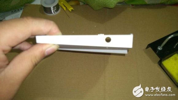 覆蓋范圍1000米！DIY大功率高增益無線路由器