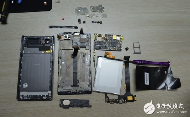 為工程師而生：四大新機拆解，解讀中國制造