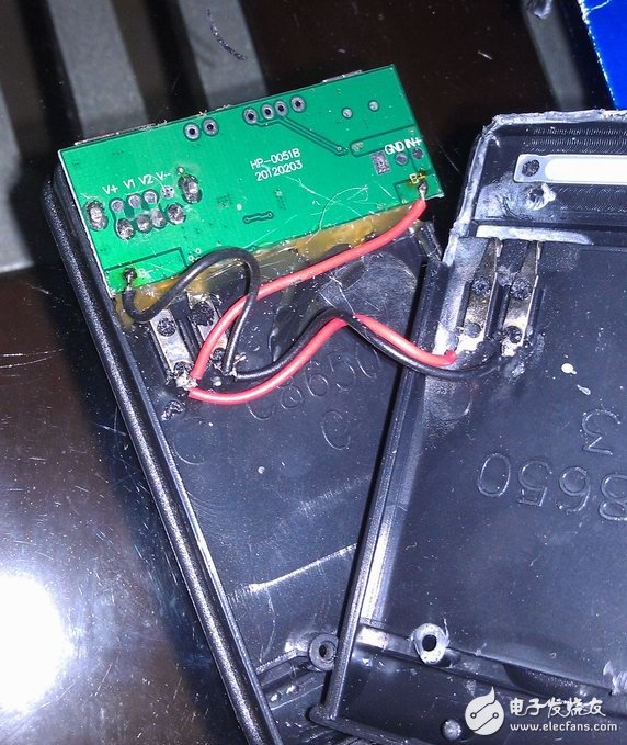 顛覆想象！專業(yè)工程師制作的DIY多功能移動(dòng)電源