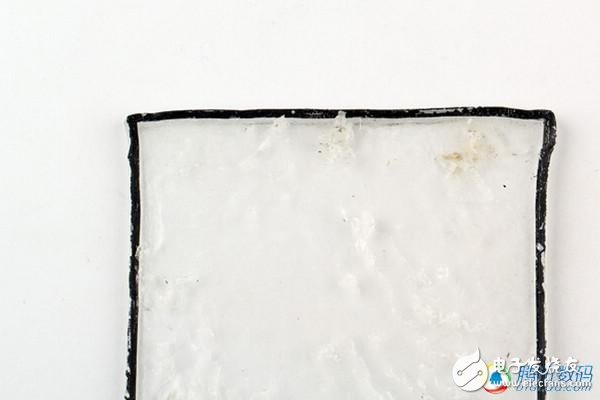 探索黑科技，夏普無邊框手機終極拆解