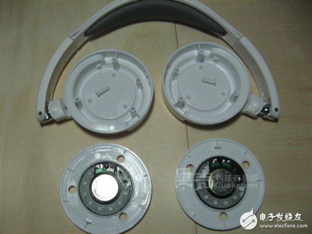 自制藍(lán)牙耳機(jī)電路圖