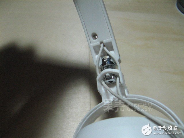 自制藍(lán)牙耳機(jī)電路圖