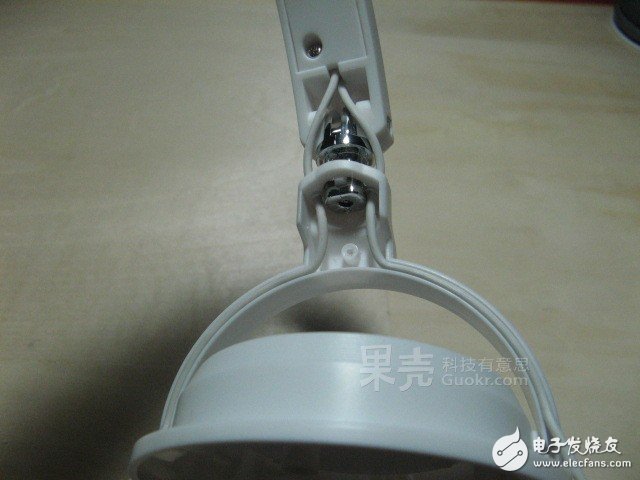 自制藍(lán)牙耳機(jī)電路圖