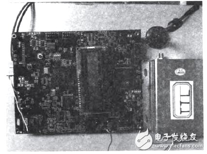 利用FPGA實(shí)現(xiàn)無線分布式采集系統(tǒng)設(shè)計(jì)