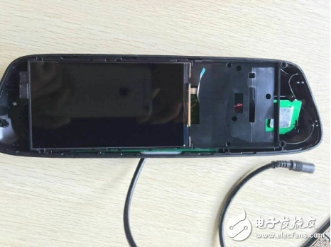 大拆解！高逼格定制化PC6車載智能后視鏡