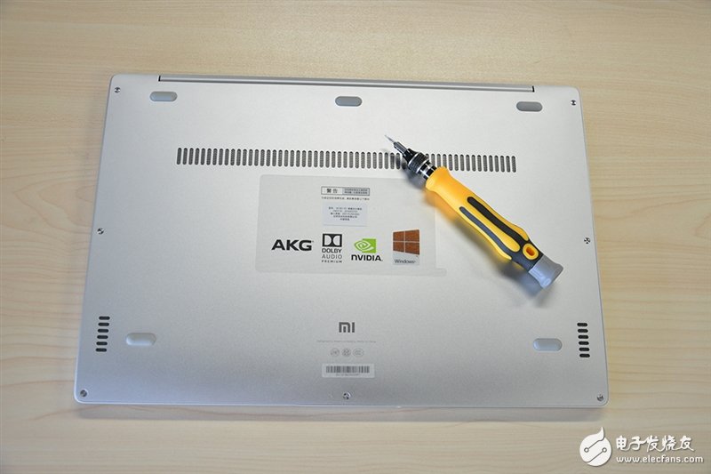 小米筆記本Air首發(fā)拆解：做工用料堪稱一流！
