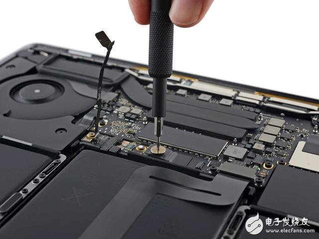 蘋果新Macbook Pro13寸拆解：集成度創(chuàng)新高度 搭配史上最好音質(zhì)