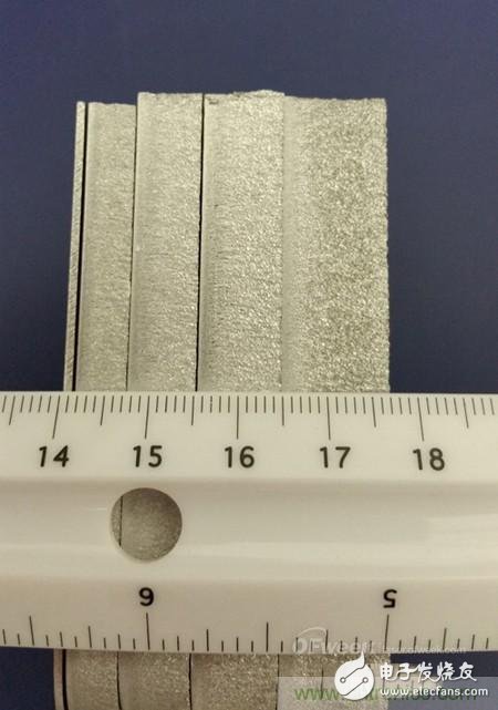 對抗自動關機現(xiàn)象，你使用的光纖激光器真的抗高反？