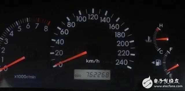 看看跑了76萬公里的發(fā)動機(jī)，你的車還怕什么？