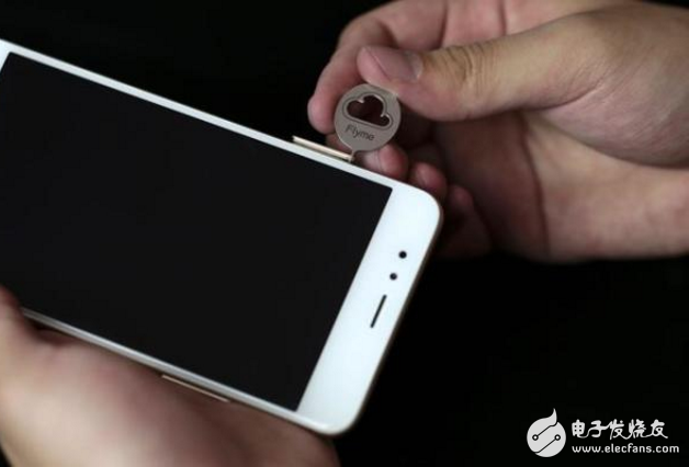 魅藍5s拆解：支持18W快充的小機身，竟然塞了這么大的東西！