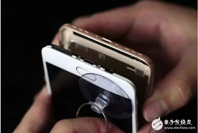 魅藍5s拆解：支持18W快充的小機身，竟然塞了這么大的東西！