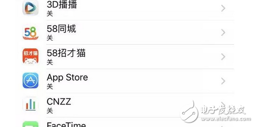 手機(jī)不離手已經(jīng)成為一個普遍現(xiàn)象，在公交車上、地鐵上、上班偷閑的時候、上課不好好聽講的時候、上廁所的時候、吃飯的時候……人們無處不在的使用著手中的手機(jī)。目前iPhone的電池容量已經(jīng)落后于安卓手機(jī)主流陣營。那么在電池容量不大，卻又是手機(jī)重度使用者，應(yīng)該如何讓iPhone的電量撐得更久呢？