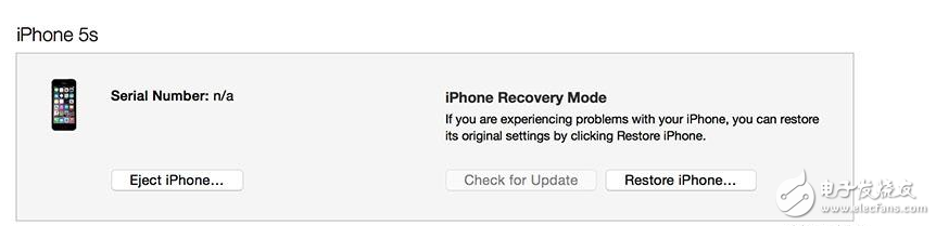 　　今日一早，睜開迷迷糊糊的雙眼就看到一條推送，竟然是原本各大媒體預(yù)計4月發(fā)布的iOS10.3提前到來。  　　相對于極客玩家的饑渴難耐不同，許多普通用戶現(xiàn)在內(nèi)心肯定有一個聲音： 升還是不升？  　　  　　隨之而來的就是一對疑問：升了會不會變卡？會不會不兼容？會不會有很多bug？還有新整出來的APFS文件系統(tǒng)到底什么鬼？聽說能減少系統(tǒng)安裝體積是不是真的？  　　面對眾多問題，今天筆者就來聊聊這次更新的事情，以及潛在的一些坑。  　　一、到底更新了什么  　　  　　iOS10.3 中最大的變化就是文件系統(tǒng)變?yōu)锳PFS，何為APFS？就是Apple File System，它是 Apple 新一代的文件管理系統(tǒng)，其專門針對于閃存 進行了優(yōu)化。對普通用戶來說，就是更安全，讀寫速度更快，16GB存儲的乞丐版機器可以擁有更多的可利用空間。經(jīng)過實測，iPhone SE 升級 iOS 10.3 后，可用空間比原來多了 2G 左右。  　　另一新增的功能就是 “ 查找 AirPods”，買了AirPods的土豪用戶又可以多一種方式尋找心愛的耳機。當(dāng)然，趴在地上往沙發(fā)底下或者床肚下搜尋的現(xiàn)象應(yīng)該依然會存在。  　　還有一個喜大普奔的更新便是終于可以對騷擾廣告日歷Say Goodbye，在 iOS 10.3 正式版上，蘋果給出切實有效的解決方案，為日歷功能新增刪除不必要的邀請并報告為垃圾信息的功能。  　　此外，還對CarPlay、Siri等一系列功能進行了更新或者升級。  　　二，切記備份數(shù)據(jù)  　　習(xí)慣了直接OTA更新的朋友肯定將點擊“下載并安裝”這項技能練習(xí)的爐火純青，然后坐等重啟升級完畢，但是因為本次更新會更改文件系統(tǒng)，所以可能會出現(xiàn)各類問題，如果不想數(shù)據(jù)出現(xiàn)問題，那么還是建議提前備份，對不同的用戶筆者在這里給出不同的建議。  　　  　　第一類：重度“云用戶”，筆者就是這樣的用戶，數(shù)據(jù)基本在“云”上，所有東西只要記得住賬號就行了，這類用戶也最輕松，重要的比如聯(lián)系人、照片之類的，利用iCloud已經(jīng)足夠，剩下的就是不要忘記自己的各類賬號，比如筆者就要記住印象筆記、google、Dropbox等等。  　　另一類用戶就是本機數(shù)據(jù)較多，iCloud已經(jīng)無法滿足了，在不想給apple充錢的情況下，建議使用iTunes備份到電腦上。  　　此外還有一個特殊情況，就是微信，筆者一直認(rèn)為微信是靈魂APP，個人覺得在使用體驗上QQ可以完爆微信之，但是鑒于現(xiàn)在很多人使用，無法不用，所以面對聊天記錄的備份簡直心煩，畢竟人家QQ可以漫游7天聊天記錄，充錢開會員還能全部漫游，所以微信動輒幾個G的聊天記錄簡直讓人心累。筆者在這里建議各位如果要備份，還是利用電腦端微信備份，最新更新之后的Win版本和MAC版本在備份上均做的還可以。對于第三方的備份工具，筆者建議能不用就別用。  　　三、什么姿勢升級最好？  　　數(shù)據(jù)備份好了之后，那么就該升級了。升級也是有講究的。  　　1、最簡單的一種就是直接OTA升級，打開設(shè)置-通用-軟件更新，下載便安裝即可。  　　2、筆者最推薦的是第二種方案，利用iTunes進行更新，連接手機和iTunes之后，iTunes會下載固件完整包，可以避免OTA升級過程中出現(xiàn)的一些未知問題，如果因為網(wǎng)絡(luò)問題，可以預(yù)先下載好完整固件，然后升級。  　　  　　3、最后是終極方法，便是恢復(fù)模式&DFU刷機（DFU全稱是Device Firmware Upgrade，即iPhone固件的強制升降級模式。）。  　　恢復(fù)模式和DFU模式最大的不同在于是否啟動了iBoot。在恢復(fù)模式下系統(tǒng)使用iBoot來進行固件的恢復(fù)和升級，而在DFU模式下系統(tǒng)則不會啟動iBoot，因而你可以在DFU模式下進行固件的降級。簡單的說就是：恢復(fù)模式是用來恢復(fù)或升級iPhone的固件的而不能降級。DFU模式是用來刷機的，即可以升級或者降級固件。  　　DFU方法面向?qū)ο笫怯袧崈魪娖劝Y或者前兩種升級方法出現(xiàn)問題的用戶，該方法刷新升級之后的手機會抹去所有的信息和資料，建議使用DFU刷機之前先關(guān)閉手機的“查找我的iPhone”，設(shè)置位置在“設(shè)置-iCloud-查找我的iPhone”，避免升級之后激活出現(xiàn)問題。  　　  　　注：  　　在DFU模式下，手機是黑屏的；  　　相關(guān)教程此處不贅述。升級如有問題歡迎在評論區(qū)討論。  　　刷機有風(fēng)險，請用戶謹(jǐn)慎為之  　　四，到底升不升  　　備份和升級都說完了，那么升不升呢？主要還是看用戶個人，對于極客用戶還有數(shù)碼愛好者那不用說了，可能我這篇文章還沒發(fā)出去，就已經(jīng)升級完畢，但是普通用戶可能還在猶豫中，下面筆者就說說自己的觀點。  　　筆者認(rèn)為升級是要升級的，但是需要看情況，不要盲目升級。可以先觀望一段時間，過一段時間再更新升級，特別是對于一些較為保守的朋友來說，根據(jù)以往經(jīng)驗，基本上新版本出來之后一周的時間，新固件中會影響到使用的bug都會爆出來了。所以讓別人做小白鼠，沒有問題自己后續(xù)跟上即可，有問題安心等小版本更新  　　另外，由于apple可能修復(fù)“老版本過于流暢”的問題，所以像5S等老舊機型建議立馬升級，一旦感覺不行可以迅速回退舊版本，要知道Apple每次新版本發(fā)布就意味著舊版本的驗證即將關(guān)閉，要充分利用兩個版本之間的升級窗口期，一旦錯過就沒有后悔藥吃了。  　　此外對于喜好越獄的用戶，建議千萬別手快，前段時間有消息稱，iOS10.2的越獄會在10.3發(fā)布之后放出，畢竟升上去簡單，等到舊版本認(rèn)證關(guān)閉，那么就沒有回頭路了。  　　面對這次更新，筆者最期待也最擔(dān)心的就是APFS的表現(xiàn)，畢竟 HFS+系統(tǒng)已經(jīng)堪稱古老，廉頗老矣！對于APFS新貴寄予厚望，但是也不能保證它就是完美的，萬一出現(xiàn)致命問題，那么憑借規(guī)模效應(yīng)，必然是災(zāi)難性的。好在10.3已經(jīng)有了7次公測版，能出現(xiàn)的問題基本都已經(jīng)修復(fù)完畢，那么現(xiàn)在開始期待APFS能夠發(fā)揮更強力的表現(xiàn)了。  　　iOS10.3升級之后降級到iOS10.2.1的方法  　　您可以通過轉(zhuǎn)到設(shè)置 - 》常規(guī) - 》軟件更新來更新到iOS 10.3。如果您已經(jīng)更新到iOS 10.3，并且面臨最新固件的問題，那么仍然可以將其降級回iOS 10.2.1。  　　希望越獄的用戶應(yīng)該保留在iOS 10.2.1上，因為它可能包含可能在未來越獄工具中用于此固件的漏洞。因此，如果您升級到iOS 10.3并希望越獄，我們建議您降級回iOS 10.2.1以增加越獄的幾率。  　　在今天的教程中，我們將向您展示如何使用iTunes將iOS 10.3降級為iOS 10.2.1。請記住，只有蘋果仍然簽署iOS 10.2.1，降級才可能。在撰寫本文時，iOS 10.2.1仍在簽署中。  　　2  　　降級前要考慮以下幾點：  　　確保您已將iTunes更新到最新版本。  　　您只能降級到iOS 10.2.1，這是目前唯一正在簽署支持的設(shè)備的iOS固件。您不能降級到以前的版本，因為蘋果已停止簽署舊的iOS固件文件。  　　請使用iCloud或iTunes備份iOS設(shè)備，如果發(fā)生任何事情，您可以從備份中恢復(fù)數(shù)據(jù)。  　　請注意，該過程涉及擦除設(shè)備，然后從兼容的備份恢復(fù)，因此需要一些時間，具體取決于需要恢復(fù)的數(shù)據(jù)和互聯(lián)網(wǎng)連接（如果要從iCloud備份還原）。  　　步驟1： 第一步是 為您的設(shè)備下載iOS 10.2.1 IPSW文件。確保您下載與設(shè)備型號相對應(yīng)的正確固件。  　　注意： 如果您使用Safari下載固件文件，請確保禁用自動解壓縮功能，或使用Chrome或Firefox?；蛘?，將.zip文件重命名為.ipsw文件也可以正常工作。  　　步驟2： 您現(xiàn)在需要將設(shè)備置于DFU模式。  　　將您的設(shè)備插入計算機。  　　按住電源按鈕關(guān)閉設(shè)備，然后滑動關(guān)閉電源。  　　接下來，按住電源按鈕3秒鐘。  　　然后開始按住Home按鈕，而不釋放Power按鈕10秒鐘。  　　釋放電源按鈕，繼續(xù)按住主屏幕按鈕，直到從iTunes中彈出一個窗口，檢測到您的設(shè)備處于恢復(fù)模式。如果您沒有看到彈出窗口，請嘗試重新按住按鈕的過程。  　　點擊確定按鈕。3  　　步驟3： 在Mac上按住Alt / Option鍵或Shift鍵，然后單擊恢復(fù)iPhone 。。。（iPad / iPod touch 。。。）按鈕。  　　4  　　步驟4：瀏覽并選擇您在步驟1中下載的iOS 10.2.1 IPSW文件。  　　步驟5：然后點擊還原和更新按鈕繼續(xù)。  　　5  　　步驟6： 在下一個屏幕中，它將提供有關(guān)iOS 10.2.1更新的信息。單擊下一步 按鈕，然后單擊同意按鈕繼續(xù)。  　　步驟7： iTunes現(xiàn)在將驗證軟件并將其安裝在您的設(shè)備上。完成該過程需要一些時間才能保持耐心。  　　步驟8：將設(shè)備從iOS 10.3成功降級到iOS 10.2.1后，您的設(shè)備上將顯示白色的“Hello”屏幕。按照屏幕上的說明設(shè)置您的設(shè)備，并從iOS 10.2.1備份還原或重新啟動。  　　這就是您將iPhone，iPad或iPod Touch從iOS 10.3降級到iOS 10.2.1所需要做的。如果您收到錯誤消息“此設(shè)備不符合所請求的版本”，那么可能是因為您的設(shè)備下載了錯誤的固件文件。