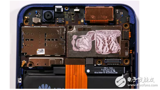 華為榮耀v9真機(jī)拆卸實(shí)拍？如此速度拆解能看得出端倪嗎？