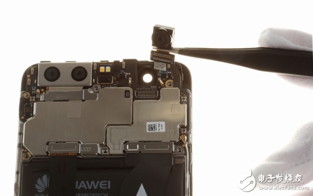 華為P10怎么樣？華為P10拆解：3788元比iPhone更精密！