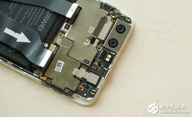 華為P10怎么樣？華為P10被我暴力拆解了，你能分辨哪臺是小米6嘛