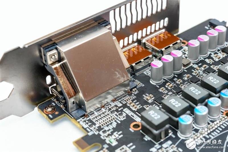 能秒掉GTX1070嗎？AMD RX580顯卡最深度評測