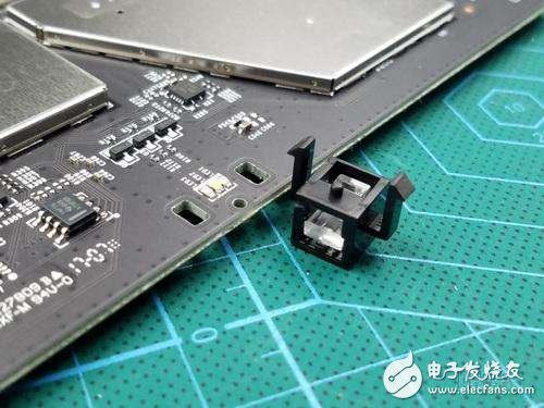 小米路由器HD怎么樣？小米路由器HD拆解圖