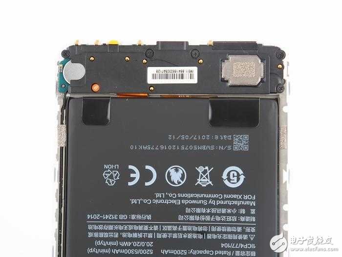 續(xù)航神機(jī)小米Max 2拆解,原來內(nèi)部這么簡(jiǎn)單