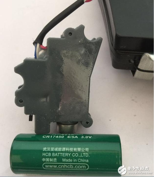 只需十個步驟，就能看清小黃車所謂的智能鎖