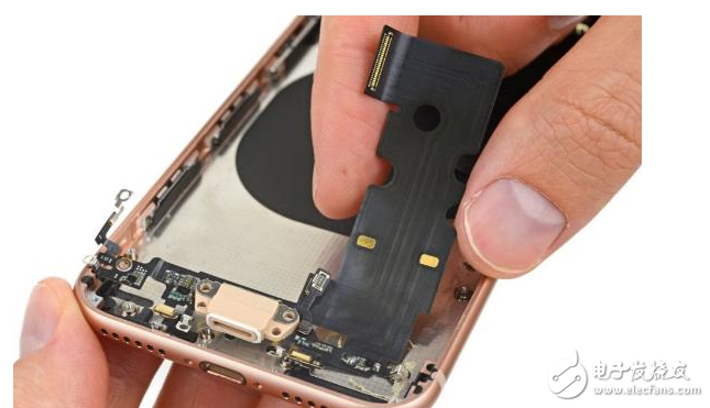 蘋(píng)果電池門(mén)事件不斷,據(jù)說(shuō)還與三星有關(guān)系