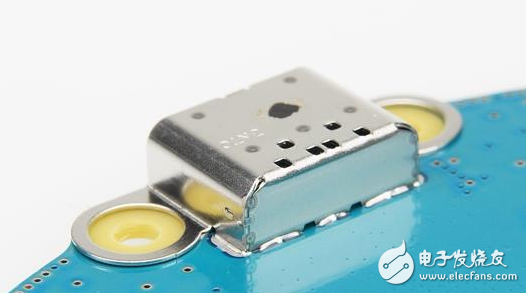 三星第四代折疊式無線快充全部拆解一覽