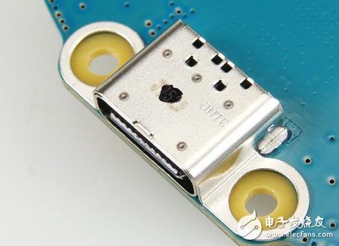 三星第四代折疊式無線快充全部拆解一覽