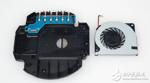 三星第四代折疊式無線快充全部拆解一覽