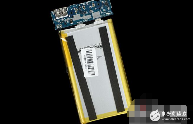 小米移動(dòng)電源實(shí)測質(zhì)量滿分_小米移動(dòng)電源能給iphone充電嗎