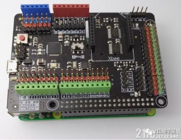 基于具有Arduino Leonardo的樹莓派擴(kuò)展板的介紹