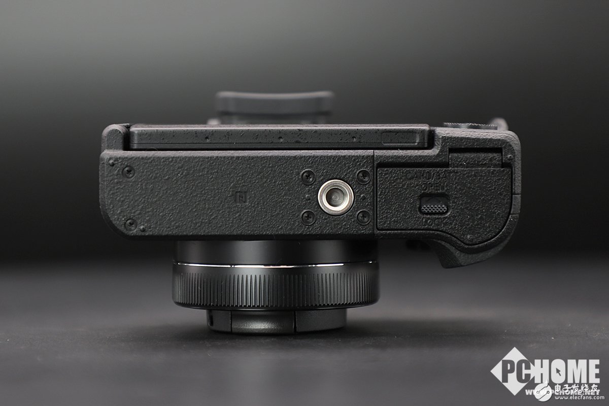 專(zhuān)業(yè)選擇 佳能PowerShot G1 X Mark III開(kāi)箱